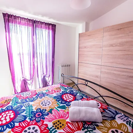 New Naxos Village B&B 지아르디니낙소스