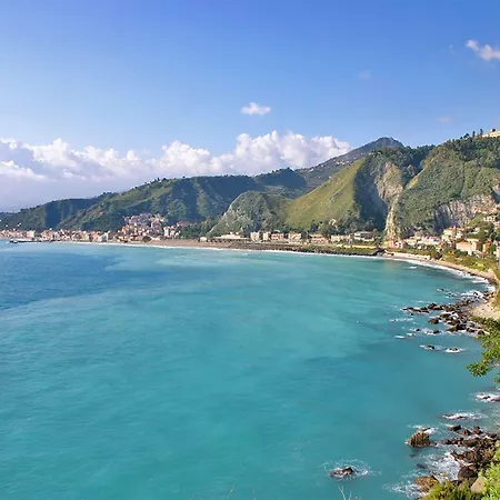 New Naxos Village Джардини-Наксос