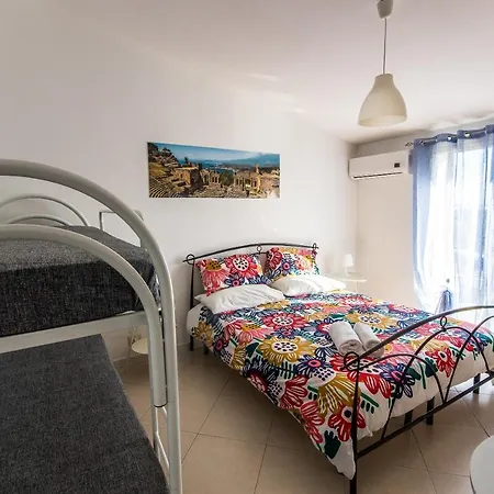 Bed & Breakfast New Naxos Village